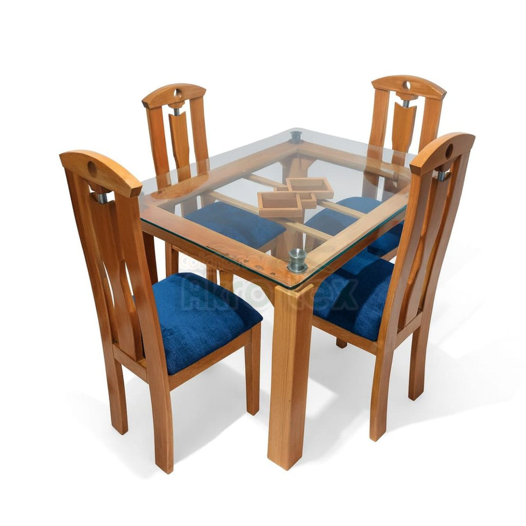 COMEDOR 4 PUESTOS EN CEDRO